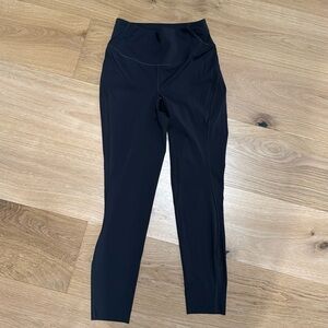 Lululemon Womens Crop Leggings Size 6